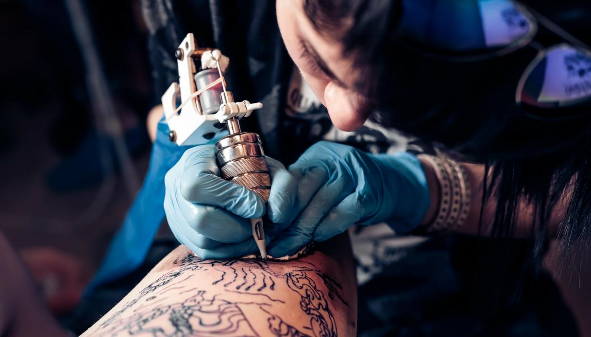 Tatuaggi: quali sono gli stili più richiesti